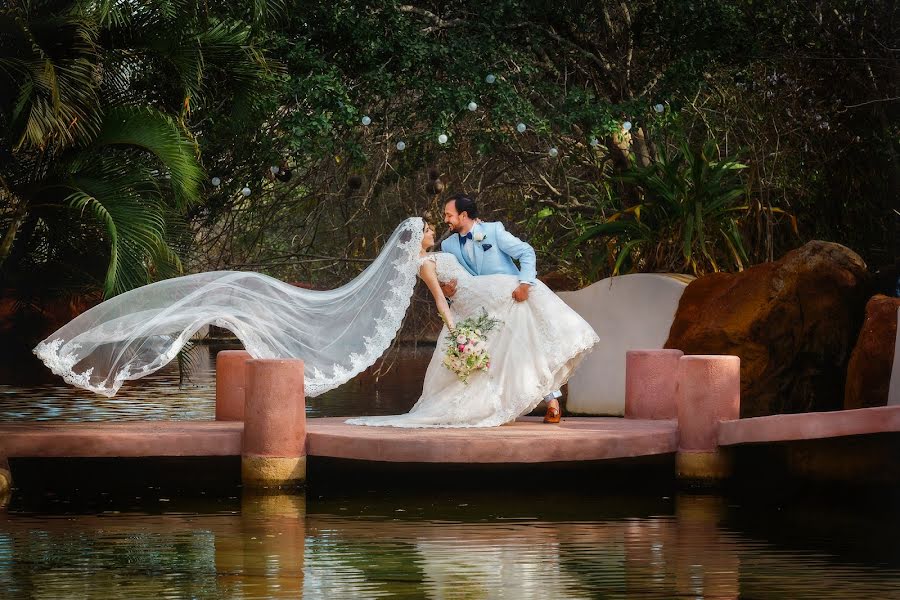 Fotografo di matrimoni Efrain López (efrainlopez). Foto del 21 marzo 2018