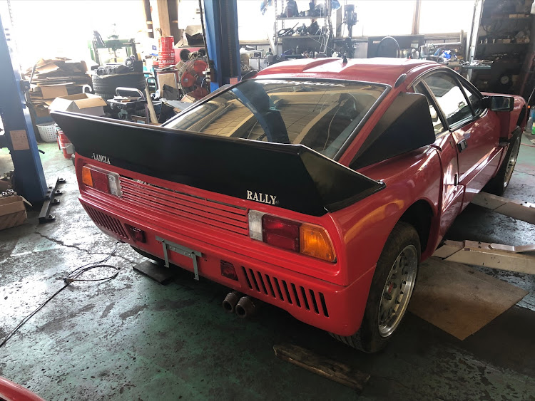 内田　真之介さんが投稿した春の交通安全運動・旧車・スーパーカー・ラリー・ランチアに関するカスタム事例の投稿画像2枚目