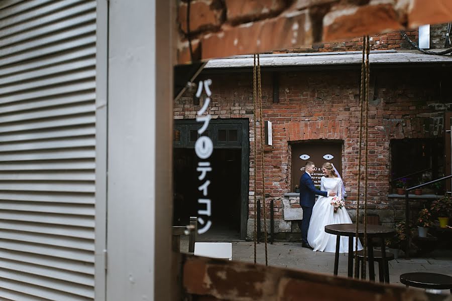 Fotografo di matrimoni Lyubov Yanova (vranin). Foto del 24 ottobre 2020