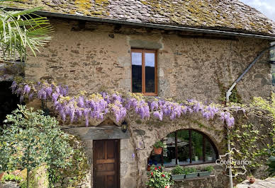 Maison avec piscine et terrasse 4