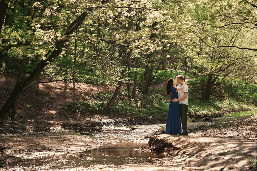 Wedding photographer Dmitriy Karpov (dimkarpov). Photo of 15 May 2013