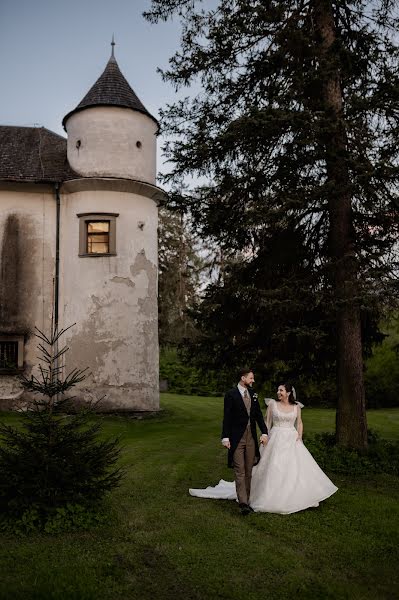 Jurufoto perkahwinan Ľubomír Kompaník (lubomirkompanik). Foto pada 3 Mei