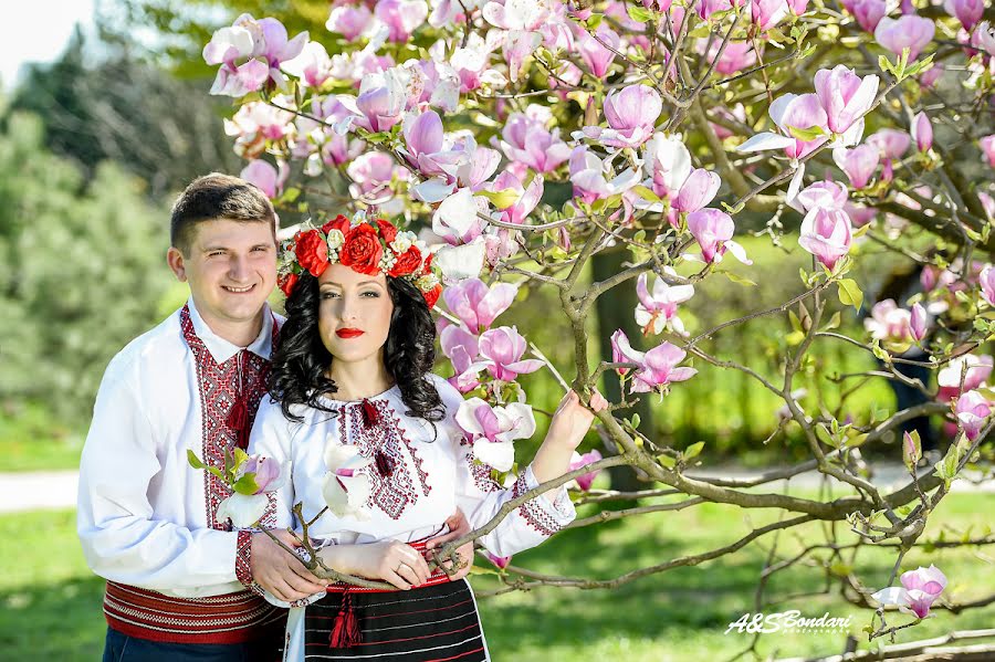 Bröllopsfotograf Sergey Bondar (aisbondari). Foto av 4 maj 2015