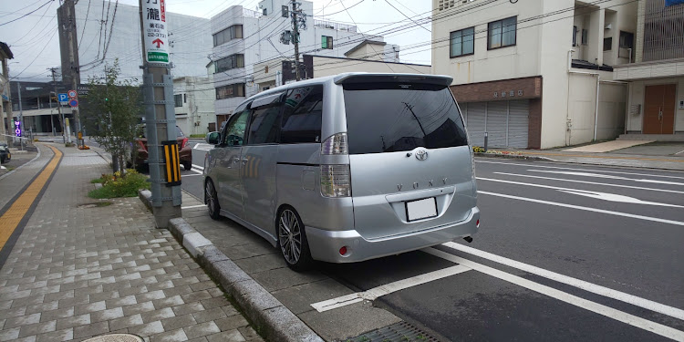 ヴォクシーのドライブ・AZR60・昭和レトロ・ヴォクシー60・仙人峠に関するカスタム事例の投稿画像8枚目
