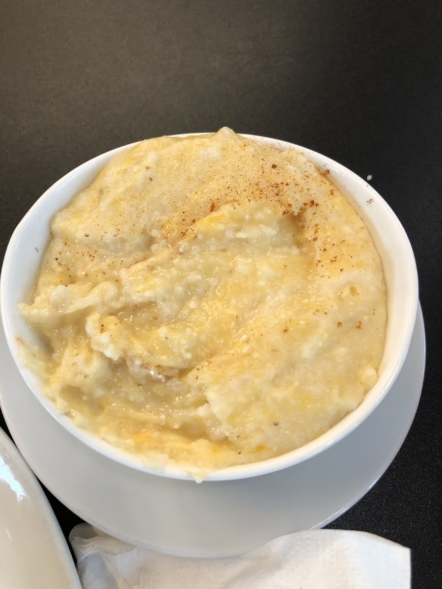 Cheese grits