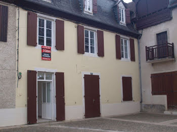 appartement à Salies-de-bearn (64)