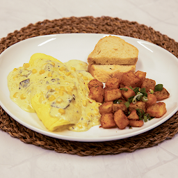 Rajas and Cream Omelet