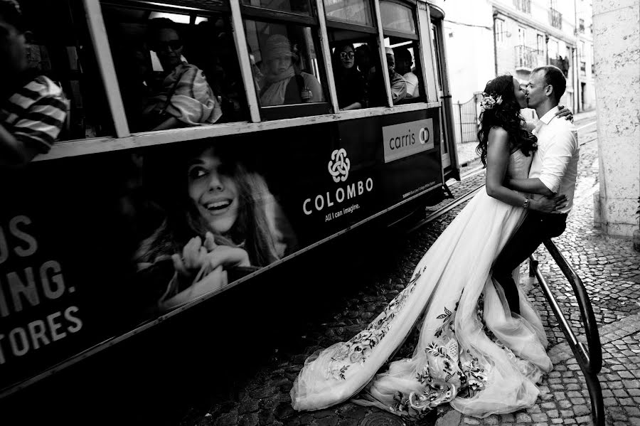 Fotógrafo de casamento Vladimir Brynzar (andrenikita). Foto de 16 de outubro 2017