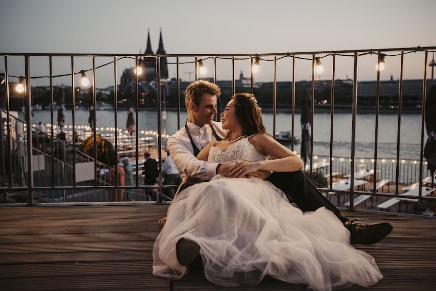 Fotógrafo de casamento Shahram Azimidizaj (shahram). Foto de 12 de junho 2023