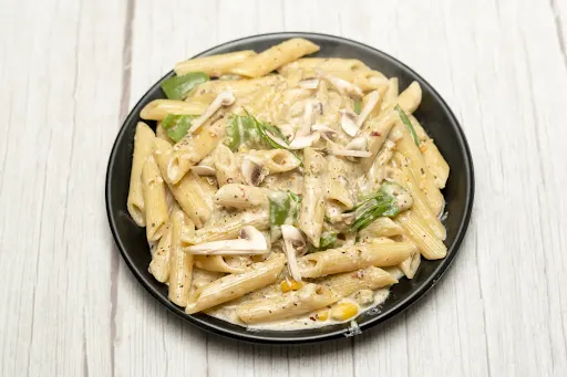 White Sauce Pasta