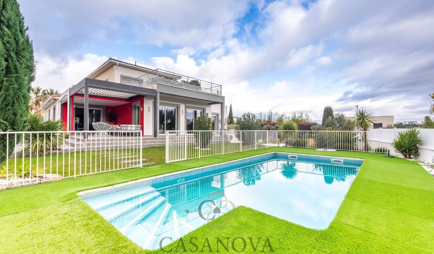 Maison avec piscine et terrasse Juvignac