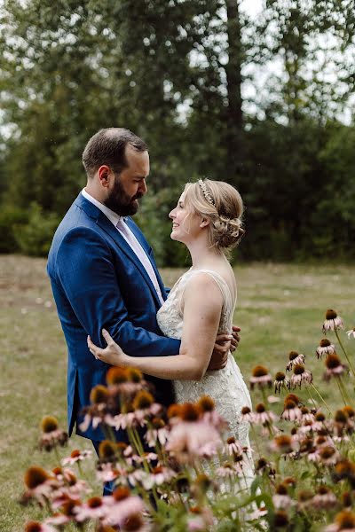 Wedding photographer Jamie Schroeder (hellolovely). Photo of 14 October 2021