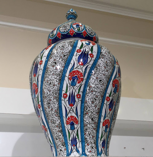 Turkish-vase-in-Istanbul - A Turkish vase seen in a shop in Istanbul, Turkey. 