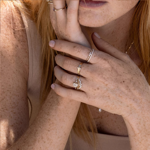 Title 4, Natural Stone Crown Fashion Ring Female. Elevat...