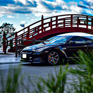 NISSAN GT-R R35