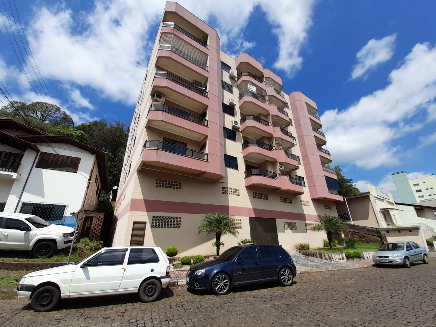 Apartamentos à venda Dois Pinheiros