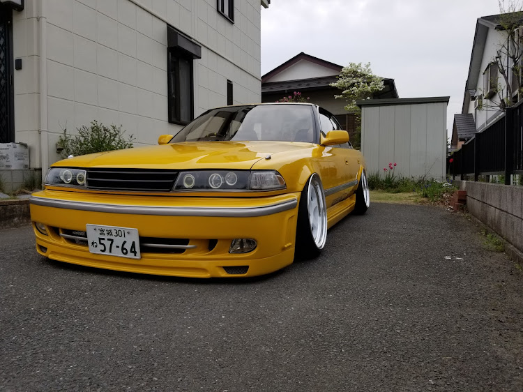 マークIIのエムズガレージ・ホイール交換・車高調整・洗車に関するカスタム事例の投稿画像1枚目