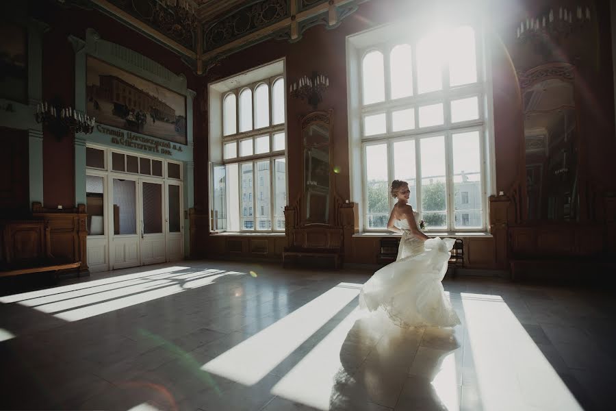 Wedding photographer Nina Verbina (verbina). Photo of 10 September 2014