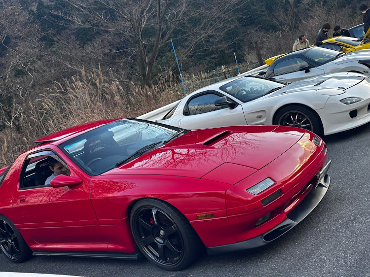 RX-7の関西最速プロジェクト・彩華ラーメン屋台・鈴鹿スカイライン・まぐろレストラン 大遠会館・赤FCに関するカスタム事例の投稿画像12枚目