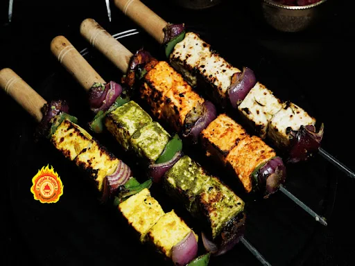 Tandoori Paneer Tikka Platter 2 Box (16 Pcs)