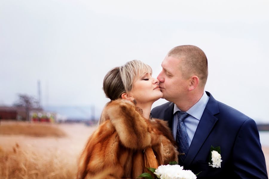 Fotógrafo de casamento Natalya Petrenko (npetrenko). Foto de 26 de fevereiro 2016
