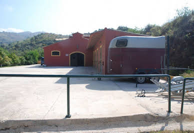 Villa avec piscine et terrasse 5