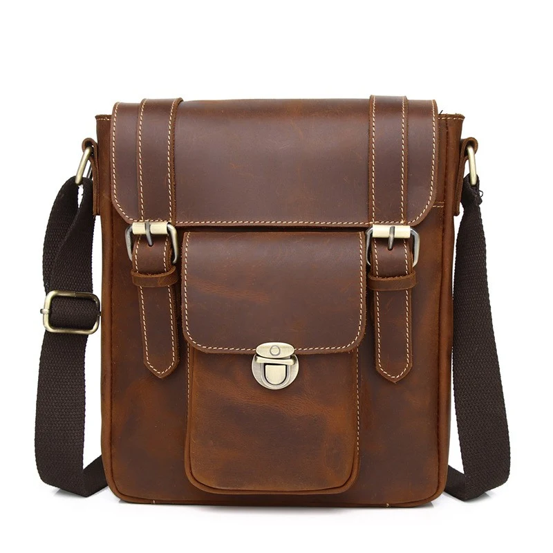 Sac bandoulière homme Crazy Horse Skin, tendance et élégant. Cuir véritable, porté épaule, sacoche homme idéale pour le quotidien. Confort et style assuré.