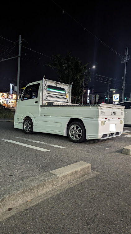 キャリイトラックの夜勤中に関するカスタム事例の投稿画像1枚目