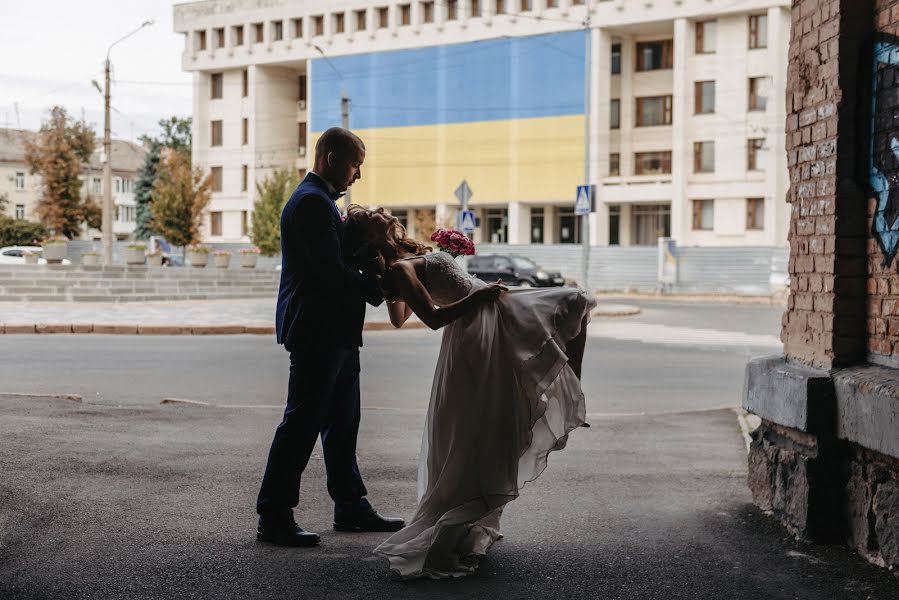 Fotografer pernikahan Katerina Belozerceva (belozertsevaph). Foto tanggal 5 Februari 2023