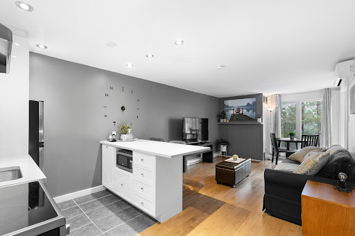 Apartment 4