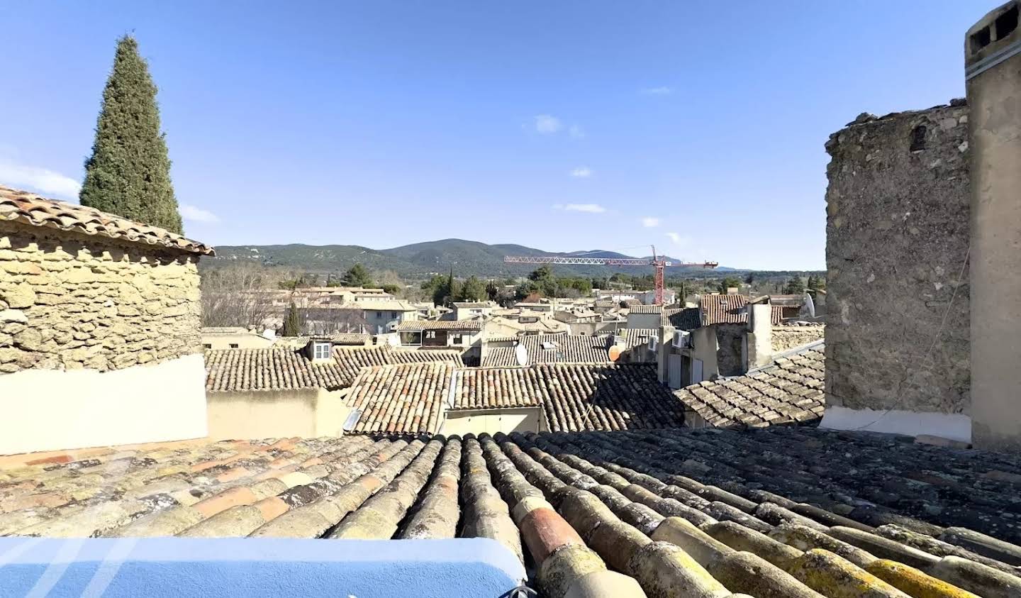 House with terrace Lourmarin