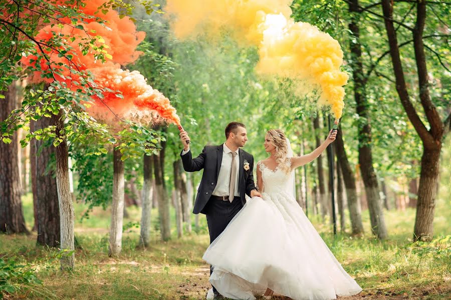 Wedding photographer Ilya Matveev (ilyamatveev). Photo of 25 December 2019