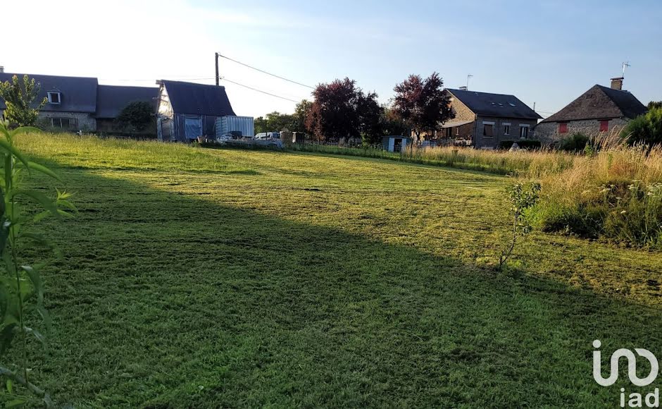 Vente terrain  1486 m² à Correze (19800), 59 950 €