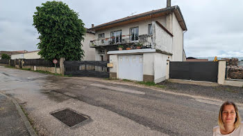 maison à Saint-Etienne-de-Saint-Geoirs (38)