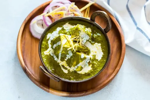 Palak Paneer With 5 Butter Roti