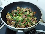 Chinese Sausage & Chicken in Soy Sauce was pinched from <a href="http://thailand1dollarmeals.com/recipe/chinese-sausage-chicken-in-soy-sauce/" target="_blank" rel="noopener">thailand1dollarmeals.com.</a>