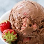 Dark Chocolate Strawberry Ice Cream was pinched from <a href="http://www.loveandoliveoil.com/2014/05/dark-chocolate-strawberry-ice-cream.html" target="_blank">www.loveandoliveoil.com.</a>