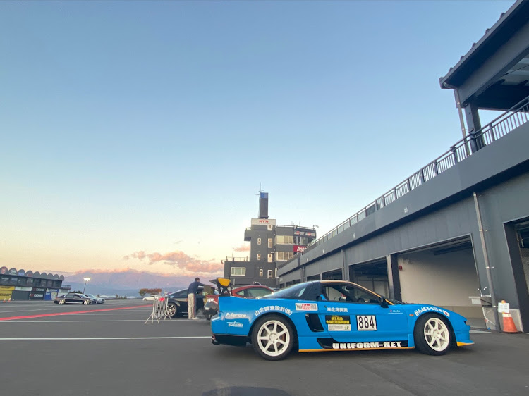 NSX-RのSUGO4ファン・タイムアタック・NSX-R・秋の気配・サーキット走行会に関するカスタム事例の投稿画像2枚目