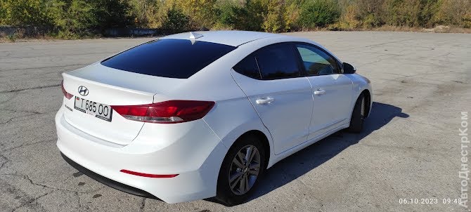 продам авто Hyundai Elantra Elantra V фото 2