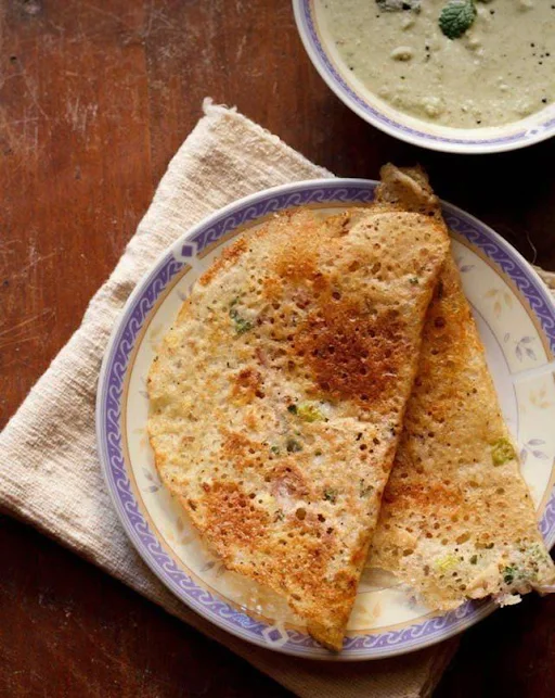 Tharakari Rava Plain Dosai+Sambar, Chutney, Coconut Chutney& Gunpowder