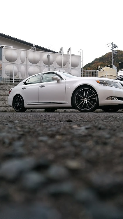 LSの洗車に関するカスタム事例の投稿画像2枚目