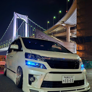 ヴェルファイア GGH20W