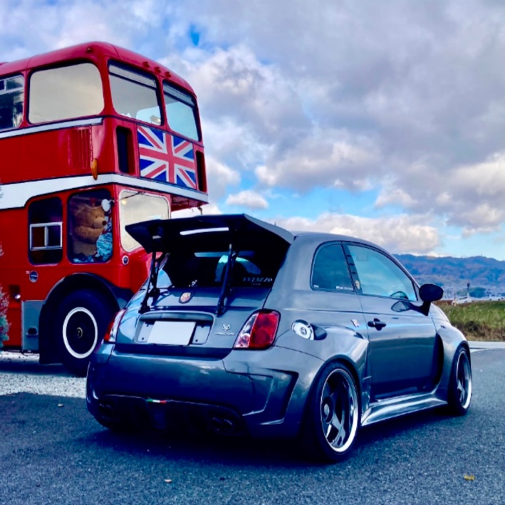 アバルト 595のバックシャンな愛車・２月も宜しくお願いしますに関するカスタム事例の投稿画像2枚目