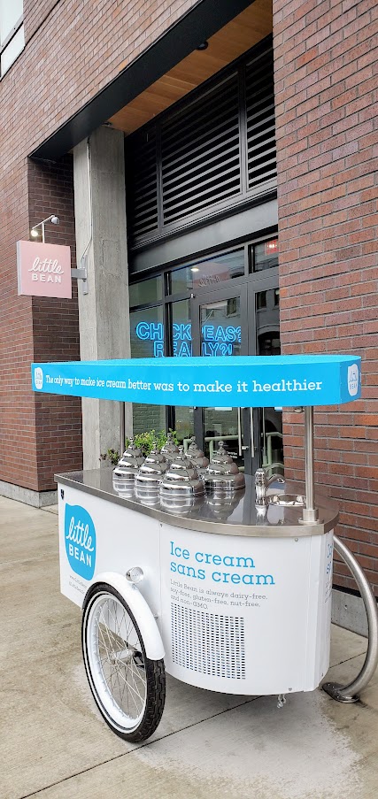 Little Bean PDX is based entirely on the non-dairy, gluten-free, soy-free, nut-free, non-GMO, sustainably-produced, environmentally-friendly chickpea. They offer ice cream as well as excellent toasts and other baked goods, most of which are vegan