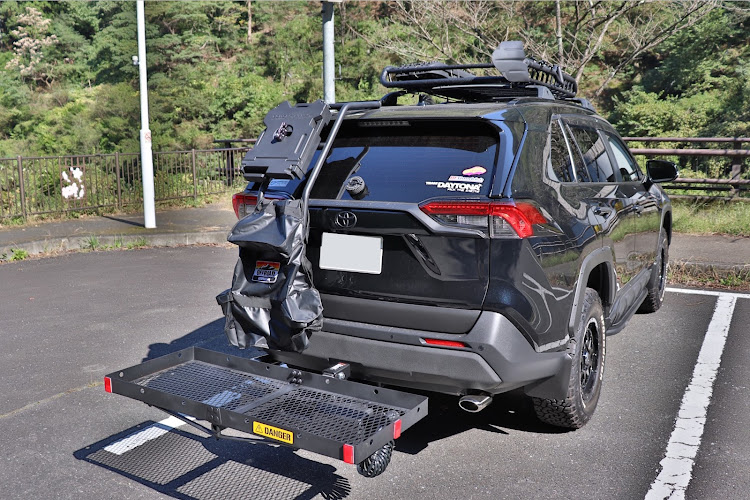 RAV4の目指せPickUpCars・ドライブ・浦山ダム・10月も宜しくお願いしますに関するカスタム事例の投稿画像3枚目