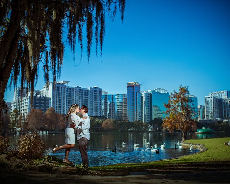 Wedding photographer Alberto Abrego (albertoabrego21). Photo of 10 April 2023