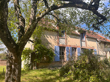 maison à Saint-Fargeau (89)