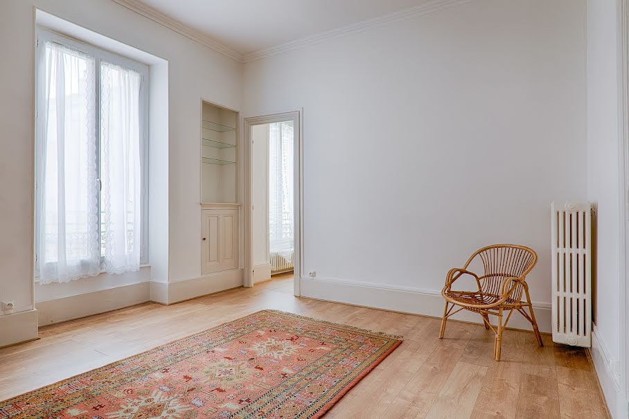 Vente appartement 7 pièces 94.1 m² à Valence (26000), 169 000 €