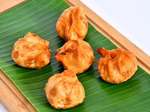 Butter Chicken Momos (5 Pcs) Fried