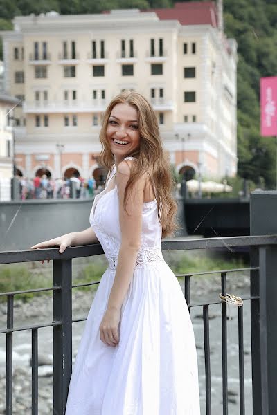 Bryllupsfotograf Evgeniya Khodova (povare). Bilde av 26 august 2015